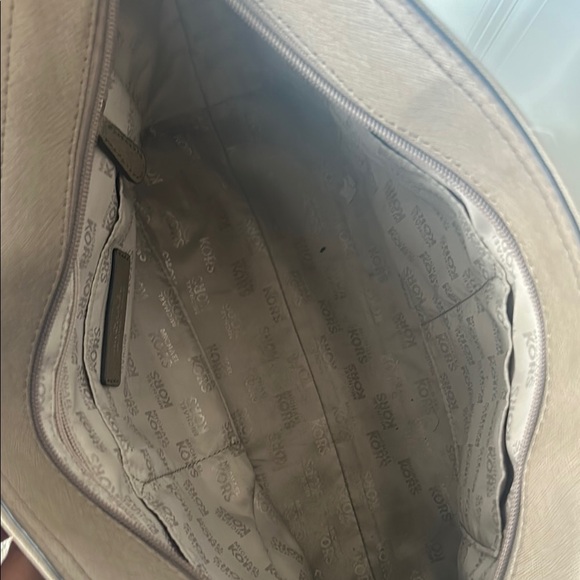 Michael Kors Brown Tote with Structured Design and Silver Accents - Picture 4 of 6